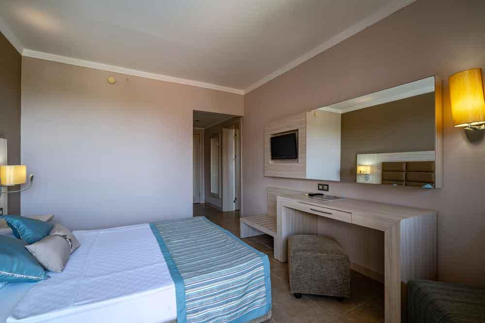 Palmeras Beach Hotel Ultra All Inclusive โคนัคคลึ ภายนอก รูปภาพ