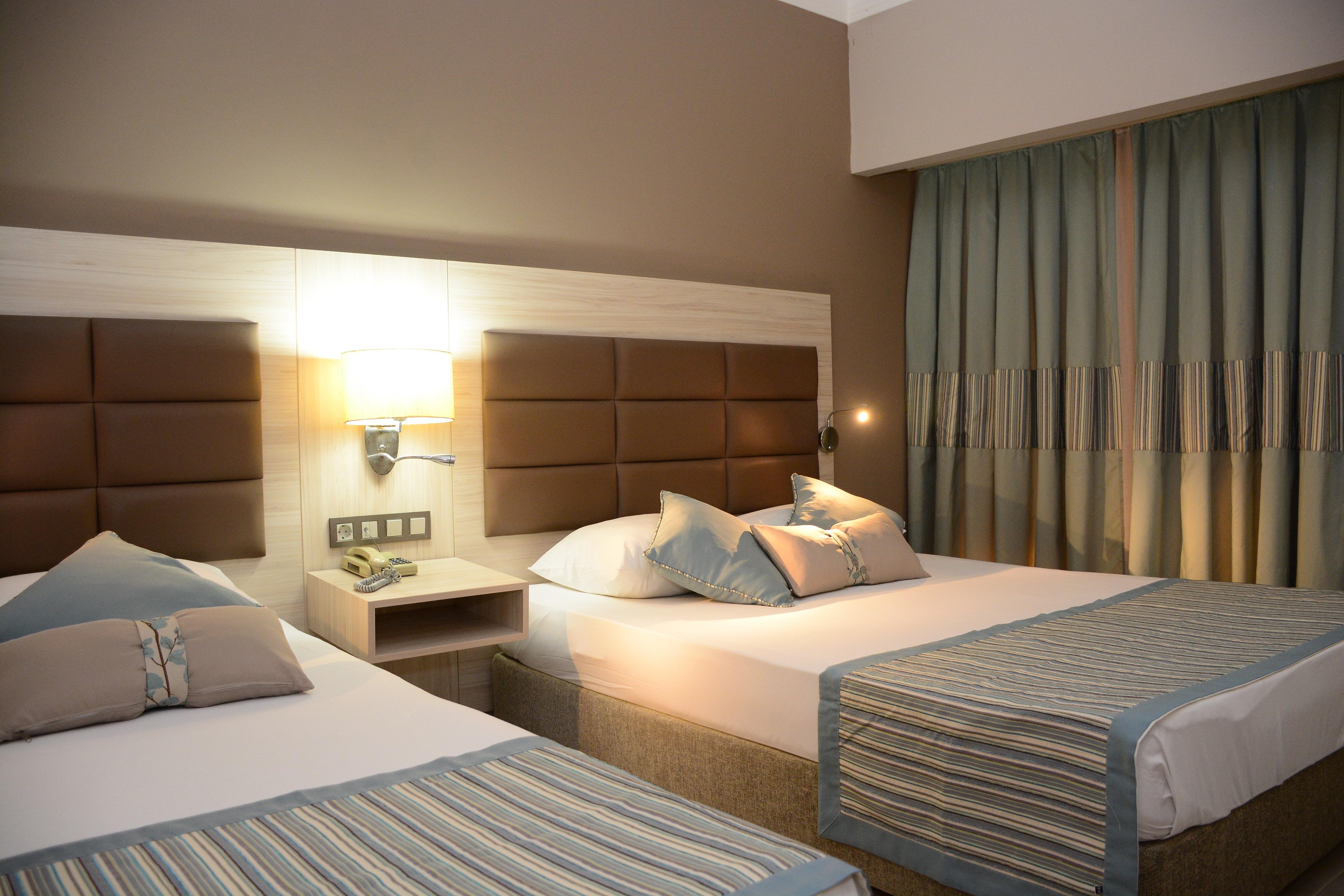 Palmeras Beach Hotel Ultra All Inclusive โคนัคคลึ ภายนอก รูปภาพ