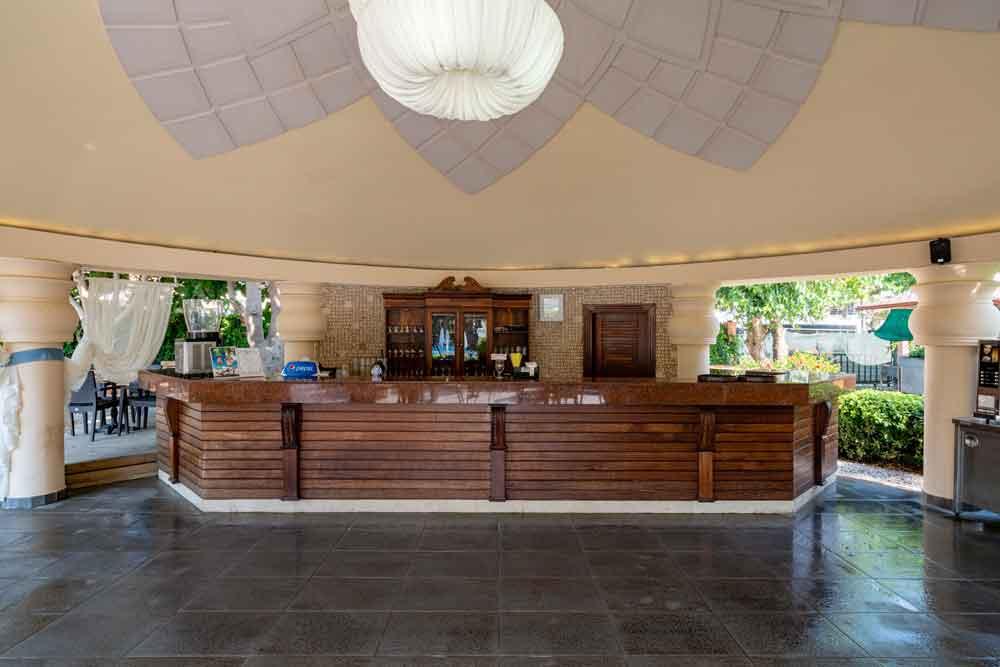Palmeras Beach Hotel Ultra All Inclusive โคนัคคลึ ภายนอก รูปภาพ
