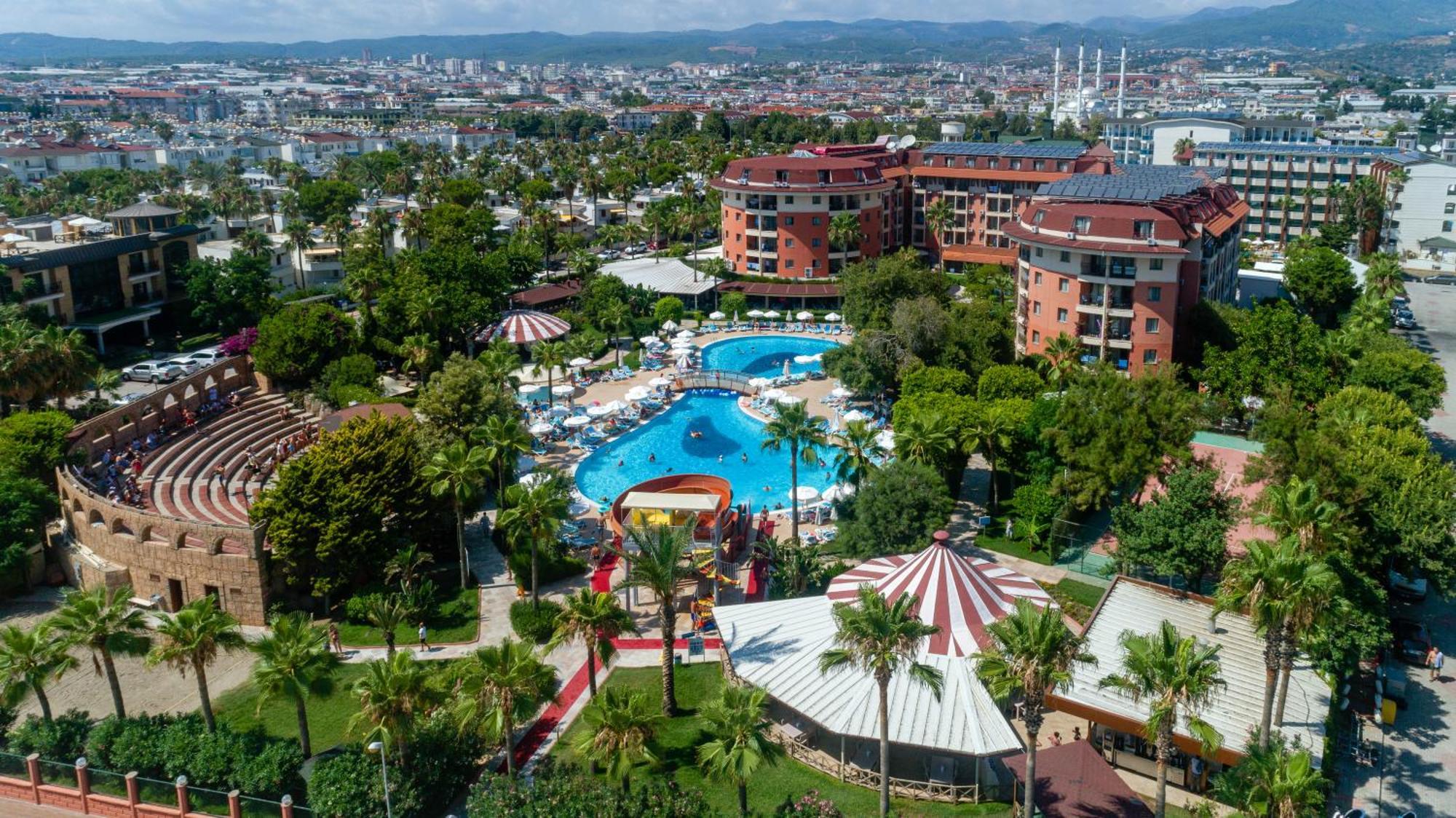 Palmeras Beach Hotel Ultra All Inclusive โคนัคคลึ ภายนอก รูปภาพ