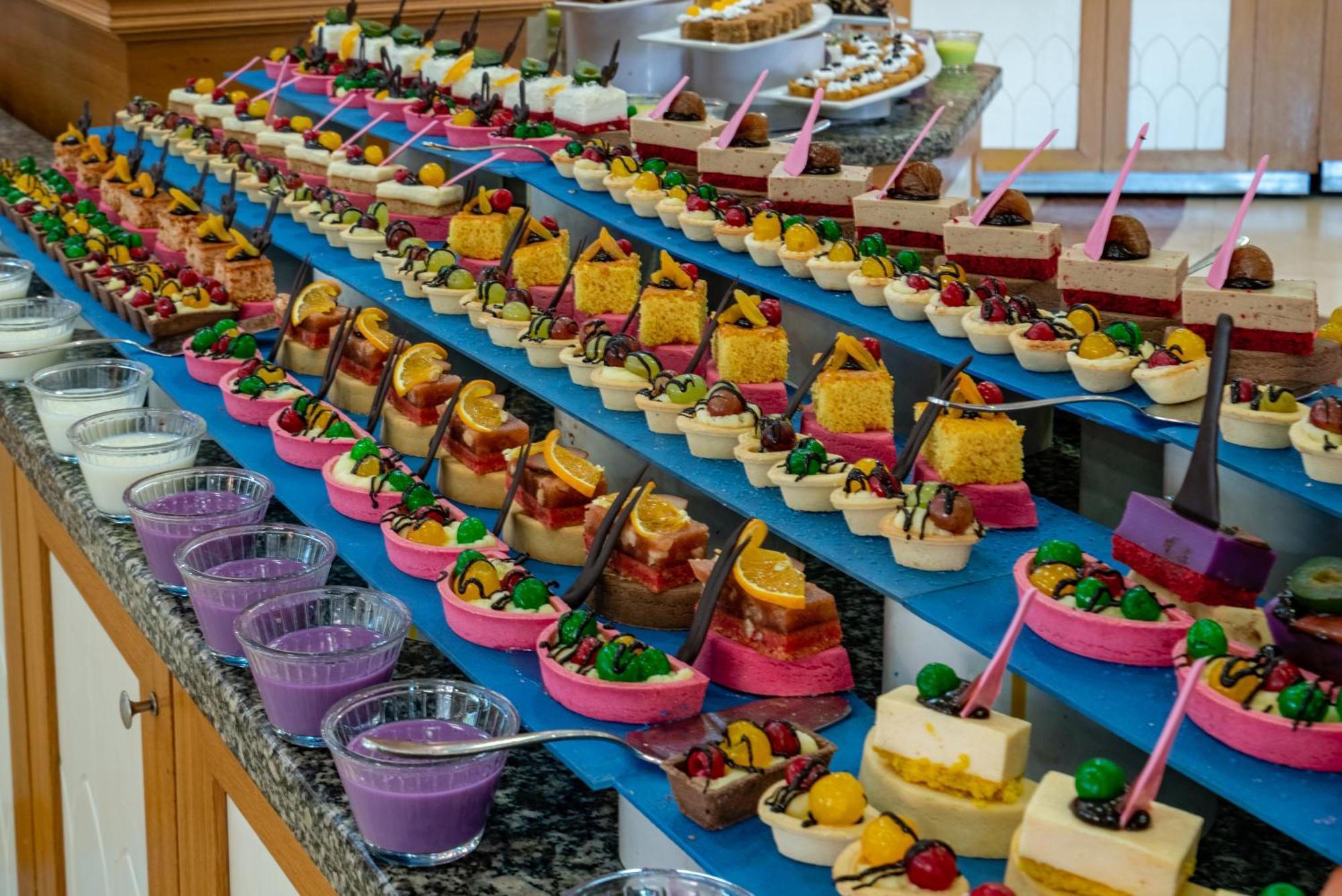 Palmeras Beach Hotel Ultra All Inclusive โคนัคคลึ ภายนอก รูปภาพ